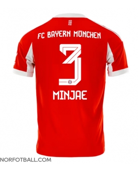 Billige Fotballdrakt Bayern Munich Kim Min-jae #3 Replika Hjemmedrakt 2025-26 Kortermet Billige Fotballdrakt Bayern Munich Kim Min-jae #3 Replika Hjemmedrakt 2025-26 Kortermet